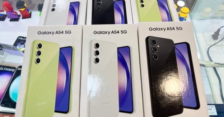 【獨家特賣】三星防水中階神機 Galaxy A54 5G 不到一萬快來搶！(11/2-11/5)