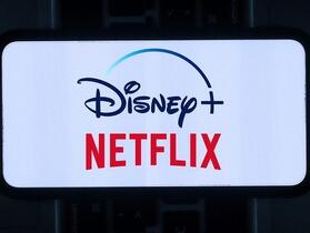 過年最適合在家追劇了  Netflix、Disney+ 春節宅在家看片清單來了