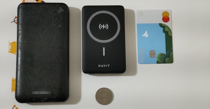 【HAVIT】10000mAh Magsafe磁吸快充無線行動電源：一吸即充，輕巧無阻