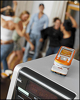 Sony Ericsson MMR-60　開啟個人收音頻道