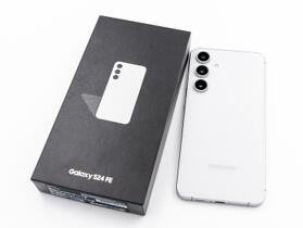 SAMSUNG Galaxy S24 FE 輕旗艦　開箱動手玩