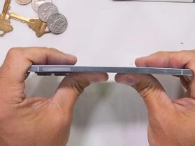 超薄不等於脆弱 Galaxy S25 Edge 通過極限彎折測試