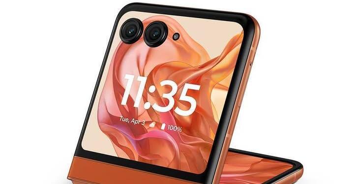 【台中促銷】Moto razr 50 (256GB) 超美日出橘色,超值價只要 $11,900!(6/21-6/27)