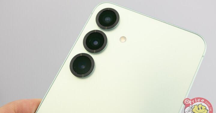 S26 Pro 傳螢幕電池容量都更大