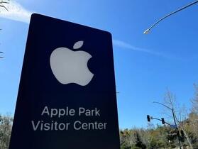 蘋果捲入 AI 版權風波，遭作者提告疑似使用盜版書籍訓練「Apple Intelligence」