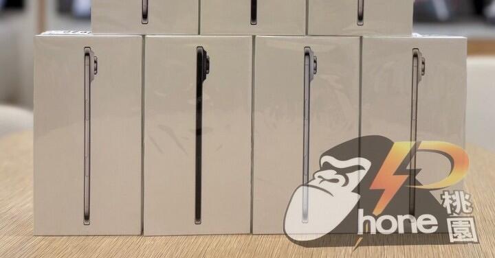 【桃園促銷】最薄愛瘋促銷 Apple iPhone Air ，現貨特價 33,500 元起！(9/30~10/6)
