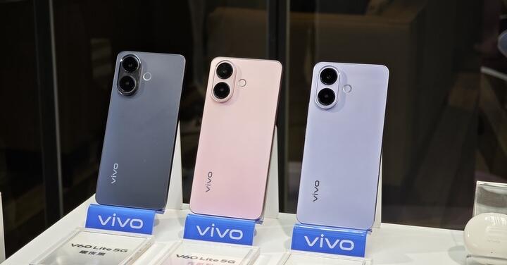 孝親機怎麼挑　萬元有找 5G 孝親機成熱門