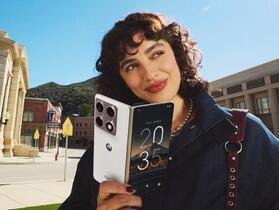 Motorola 在 MWC 2026 上，公布了更多 razr fold 的詳細規格