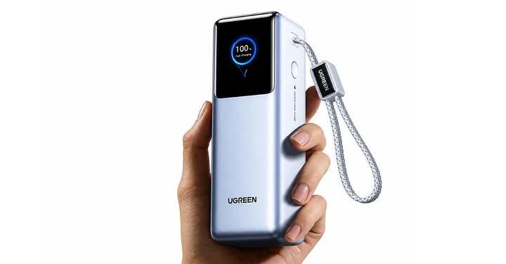 這行動電源有兩萬容量 200W 輸出