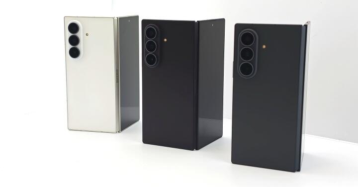 Z Fold8U、Flip8 現場實機動手玩