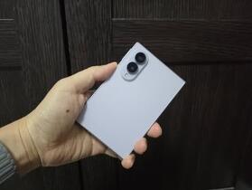 Samsung Galaxy Z Fold8 開箱實測寬  摺機更好打字 201g 輕巧機身真的好用嗎？