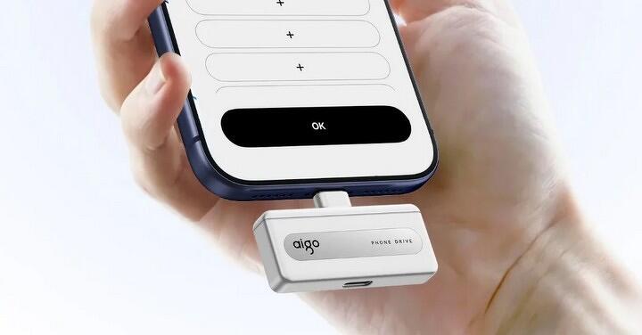 Aigo 推出雙系統雙接頭隨身碟