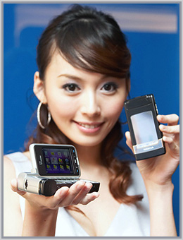 鏡面時尚多媒體　Nokia N93i、N76 搶鮮看