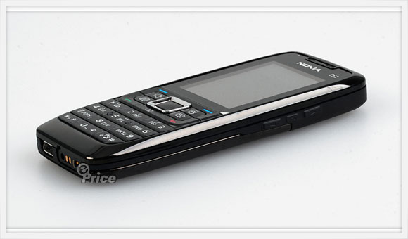3.5G 全方位商務型男　Nokia E51 實機寫真