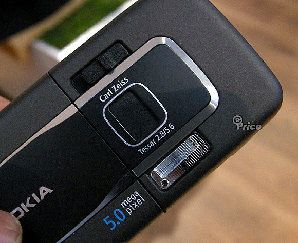 Nokia 6220c 大升級：500 萬、蔡司鏡、GPS