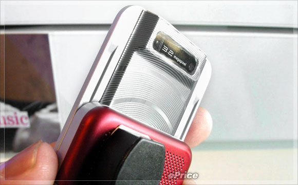 SE W760i 真機試玩：Walkman 會拍照也愛導航