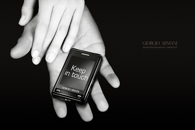 Giorgio Armani-Samsung 全球精裝版　4 月登台