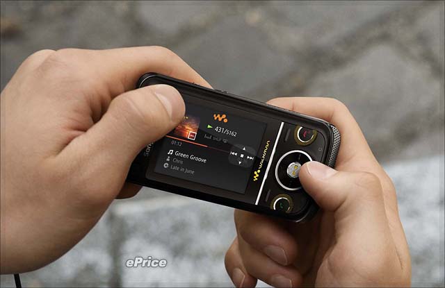 3.5G 滑蓋 Walkman　SE W760i 給你音樂新體驗