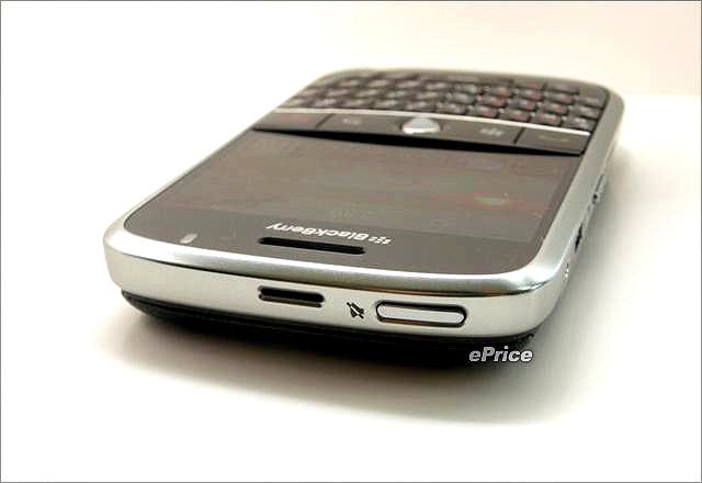 黑莓顛峰之作　BlackBerry Bold 9000 影音革新