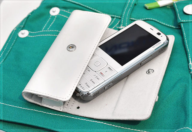 時尚 N 系新潮流　Nokia N79、N85 十月中上市
