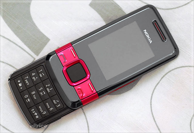 【速測】Nokia 7100 Supernova 滑蓋亮有型