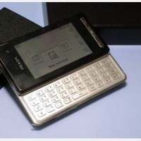 [開箱 + 影片] 直擊 LG x PRADA 2 代豪華手機