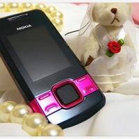 [速寫] Nokia 7100 Supernova 平價奢華掌門人