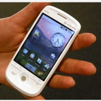 【MWC 2009】HTC Magic 親手玩實機