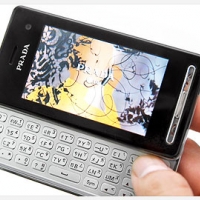 LG KF900 Prada 2 中文版首試：外型導覽