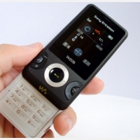 全民高唱 Walkman：SE W205 聲動實測