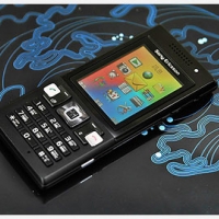 [寫真] Sony Ericsson T700 全黑新色 開賣啦