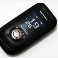 【速測】MOTO A1210「明」第四代 手寫傳人