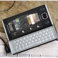 Sony Ericsson X2 發表：WM 6.5、第四季上市