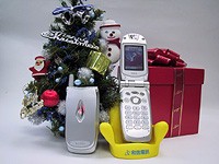 歡度耶誕二人同行  i-mode&reg; 手機 只要 8888 元