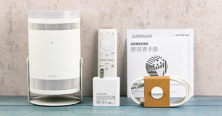 隨處都是你的影院！Samsung The Freestyle 行動智慧微型投影機開箱試用