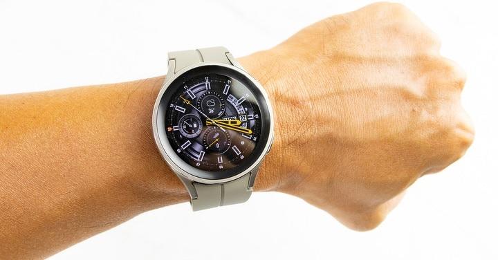 續航大進步!Samsung Galaxy Watch 5 Pro 開箱、試戴體驗
