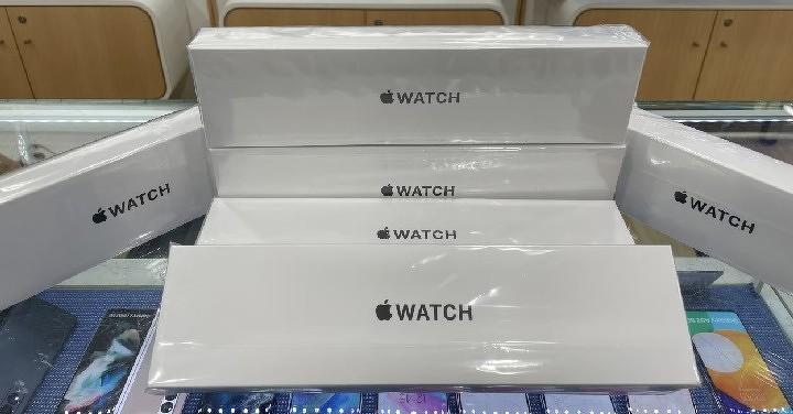 桃園熊感心的活動又來啦，蘋果智慧錶 Apple Watch SE 只要 7,990 元！(9/23～9/29)