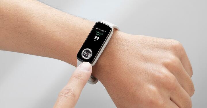 可測量血壓、血氧、心電圖！華碩推 VivoWatch 5 AERO 智慧手環