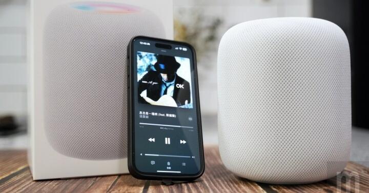 硬體規格簡化的第二代 HomePod 實際動手玩，音質其實變得更好？