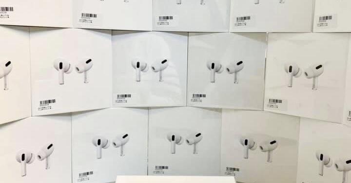 【獨家特賣】 AirPods Pro 2 USB-C 版 現在只要 $6,299！(4/1-4/7)