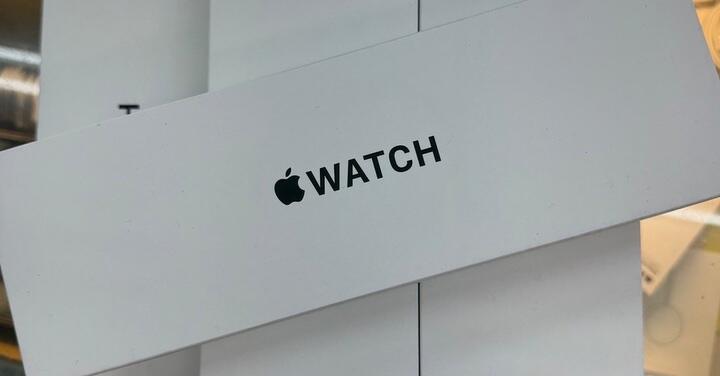 【獨家特賣】Apple Watch SE 2 40mm 限時特價只要 6,400 元！(6/27-7/3)